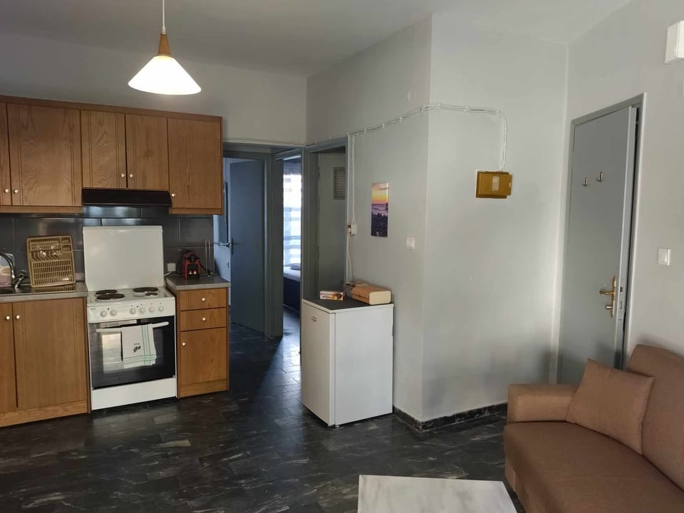 Apartment | Living area | 32-inch LED TV with digital channels