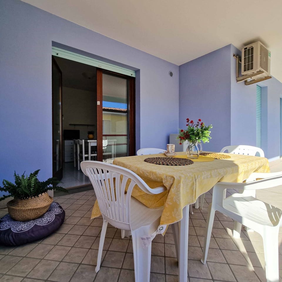 Apartment, 2 Bedrooms | Outdoor dining