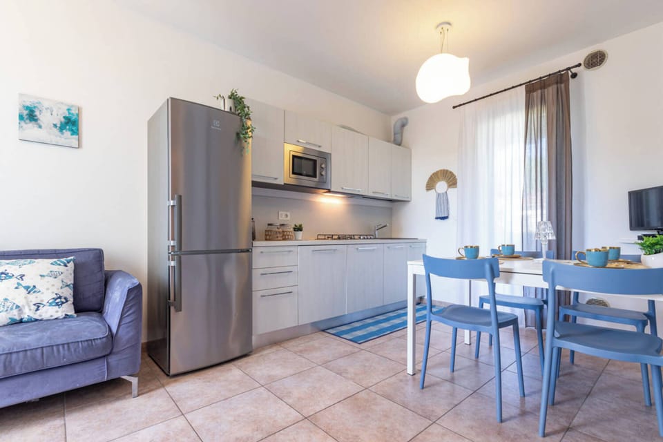 Apartment, 3 Bedrooms, Terrace | Interior