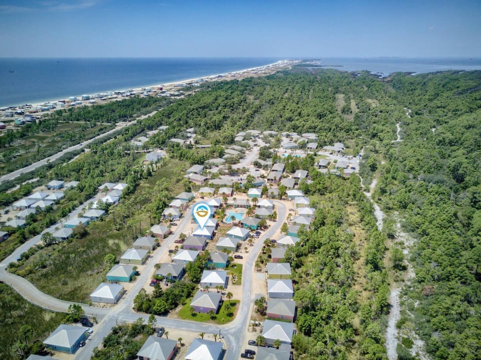 House, 3 Bedrooms, Accessible, Balcony | Aerial view