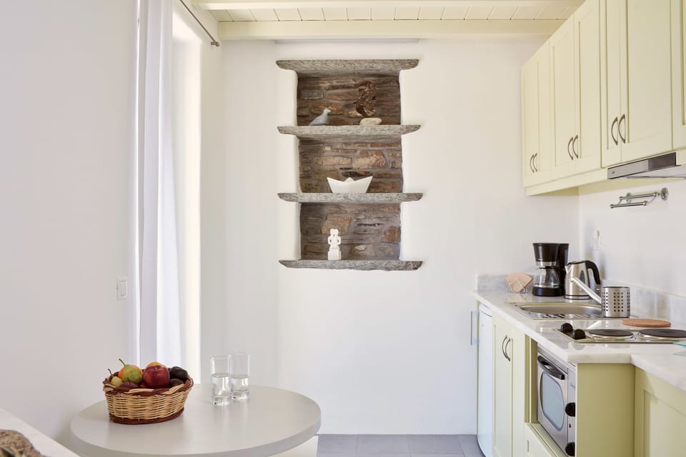 Comfort Studio, Sea View (Spring Below) | Private kitchenette | Fridge, oven, stovetop, espresso maker
