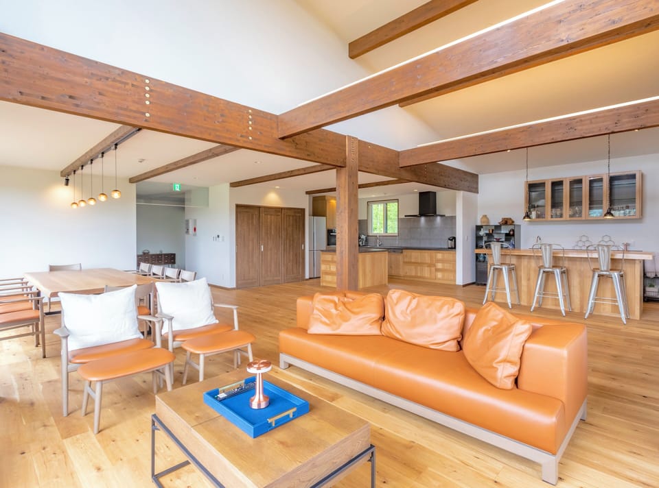 Deluxe Chalet | Living area | Flat-screen TV