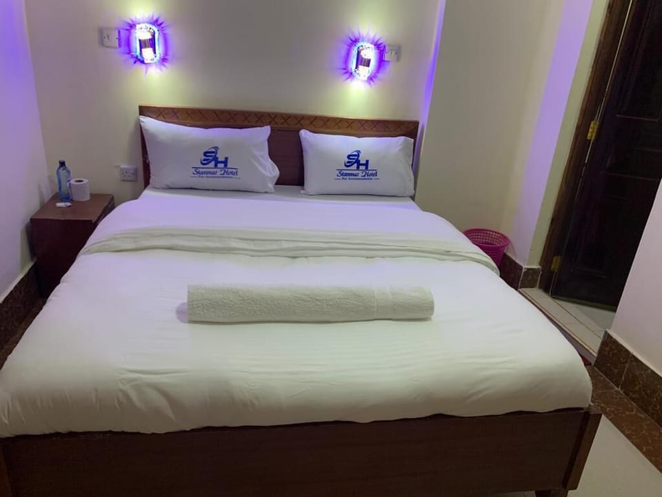 Deluxe Double Room | Free WiFi