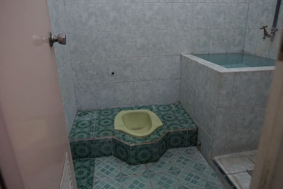 Single Room | Bathroom | Shower