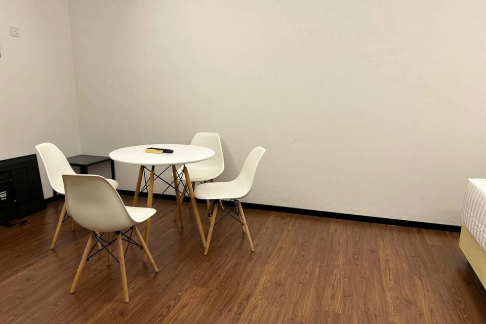 Comfort Suite | Dining