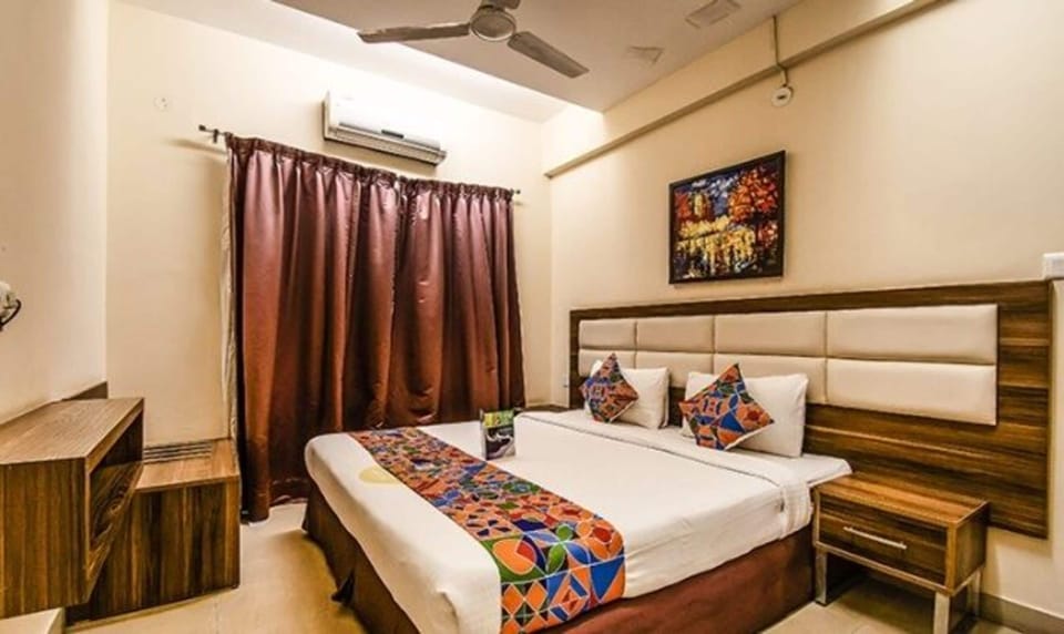 Premium Room | Egyptian cotton sheets, premium bedding, in-room safe, free WiFi