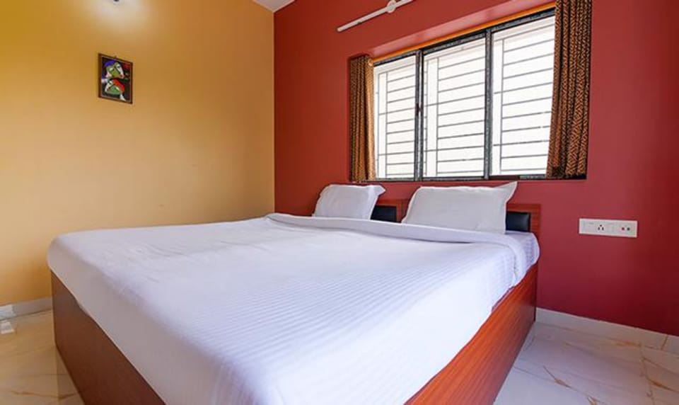 Egyptian cotton sheets, premium bedding, in-room safe, free WiFi