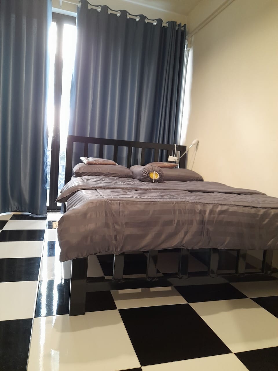 Comfort Townhome | Down comforters, soundproofing, free WiFi, bed sheets