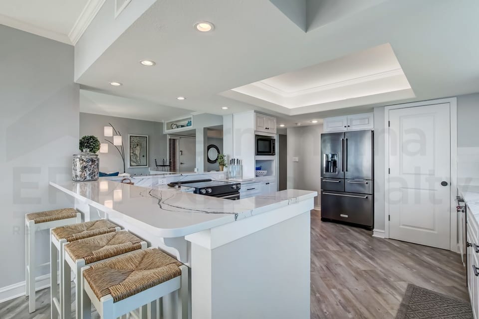 Condo, 3 Bedrooms | Private kitchen | Coffee/tea maker, fridge, oven, dishwasher