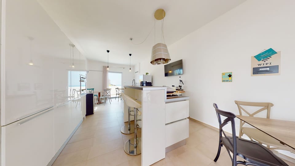 Exclusive Room | Shared kitchen | Shared fridge, microwave, stovetop, toaster