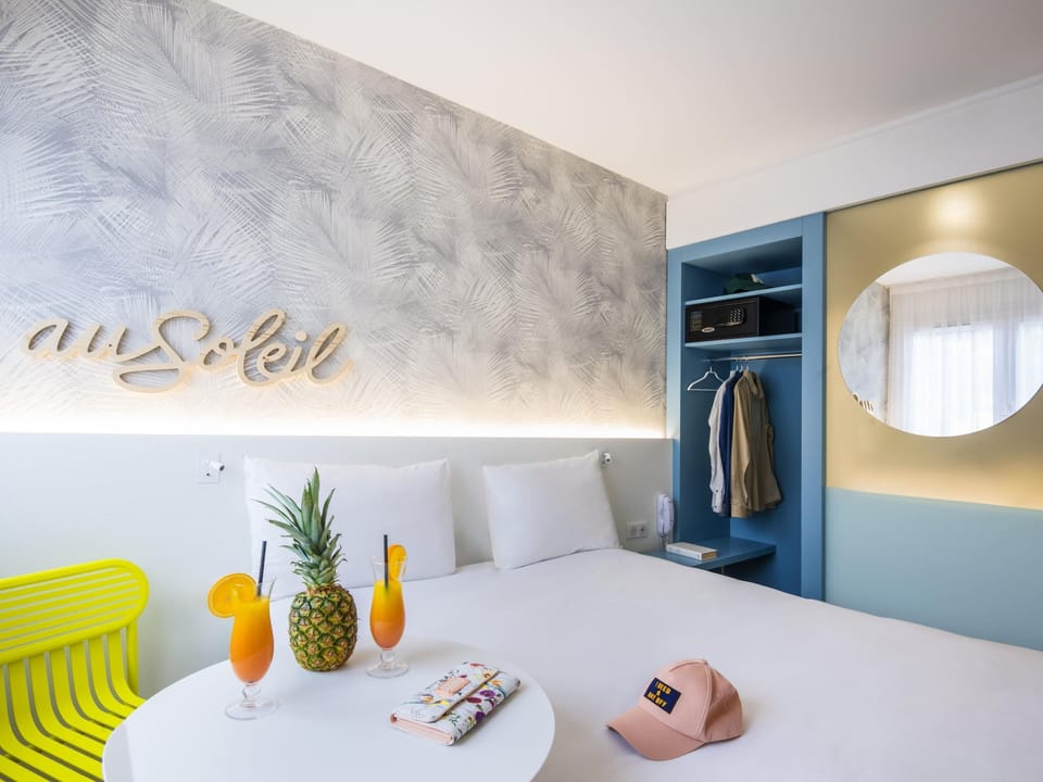 Standard Double Room, 1 Double Bed | In-room safe, desk, laptop workspace, blackout drapes