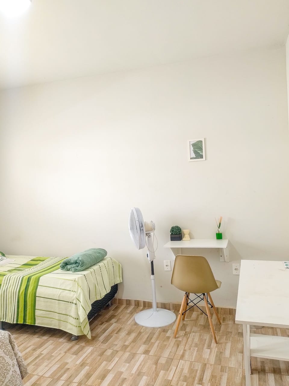 Economy Double or Twin Room | Desk, laptop workspace, blackout drapes, iron/ironing board