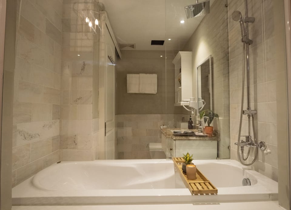Celine Living Central Suites and Spa Hotel in Ho Chi Minh City