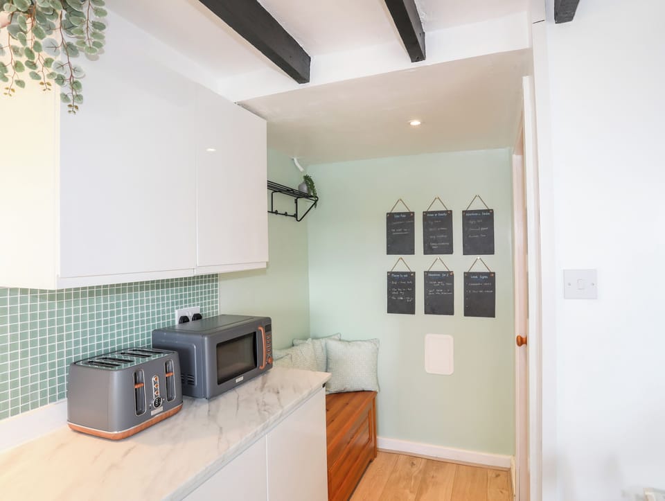 Fridge, dishwasher, electric kettle, toaster