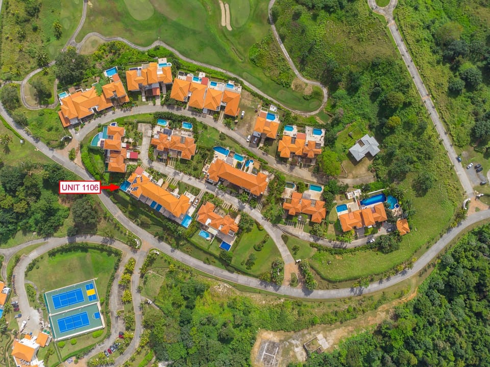 House, 4 Bedrooms | Aerial view