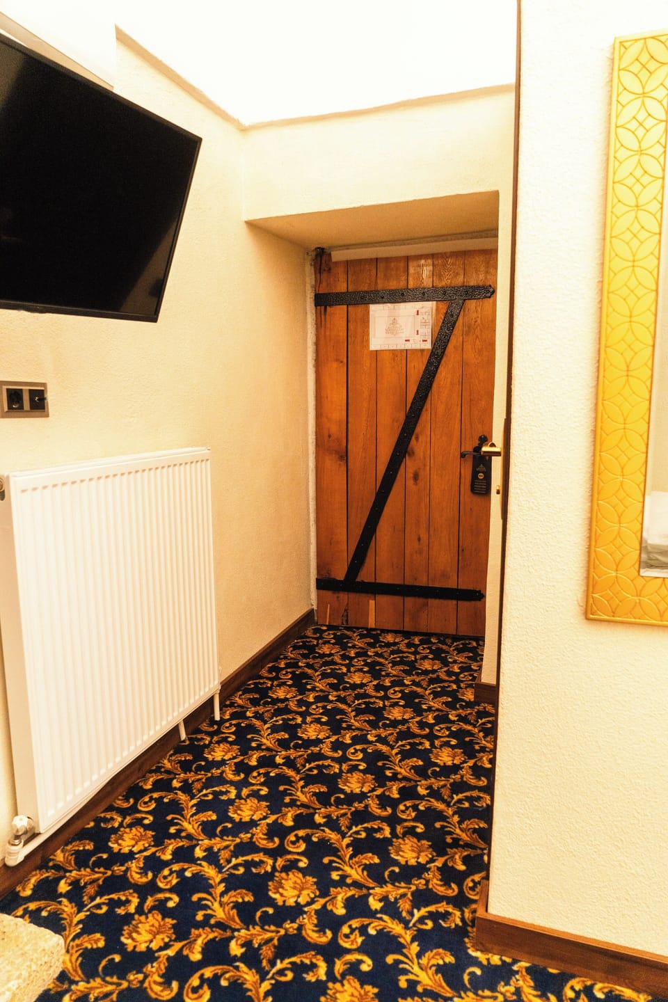 Superior Single Room, 1 Twin Bed, City View | Free WiFi