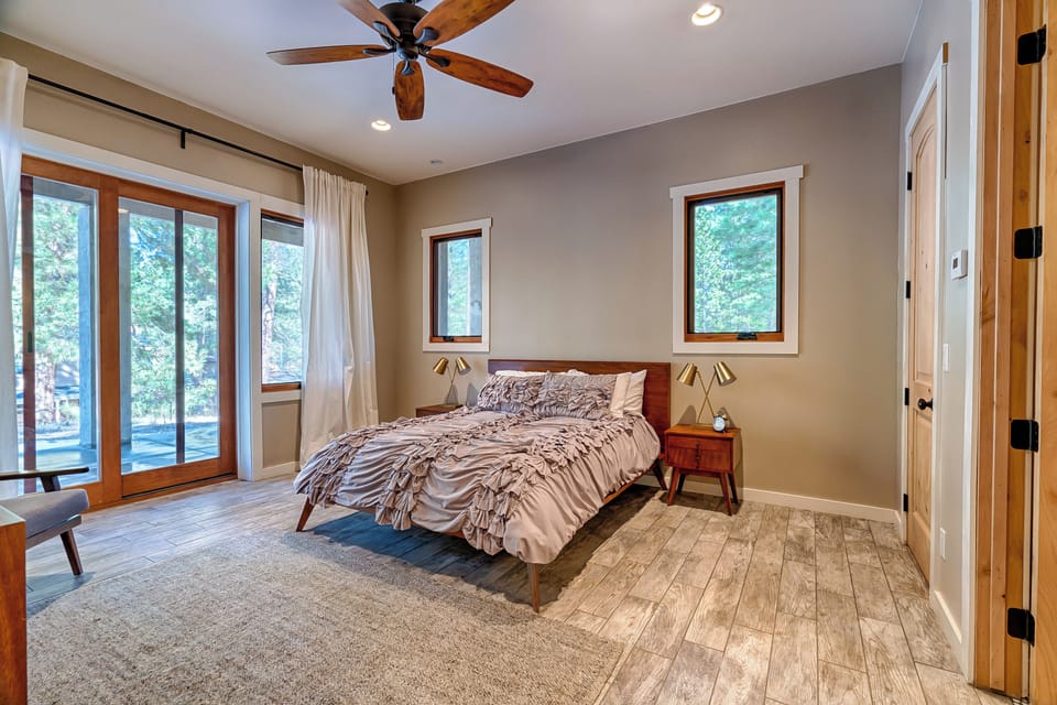 The Chic Cabin Apartment House in Flagstaff
