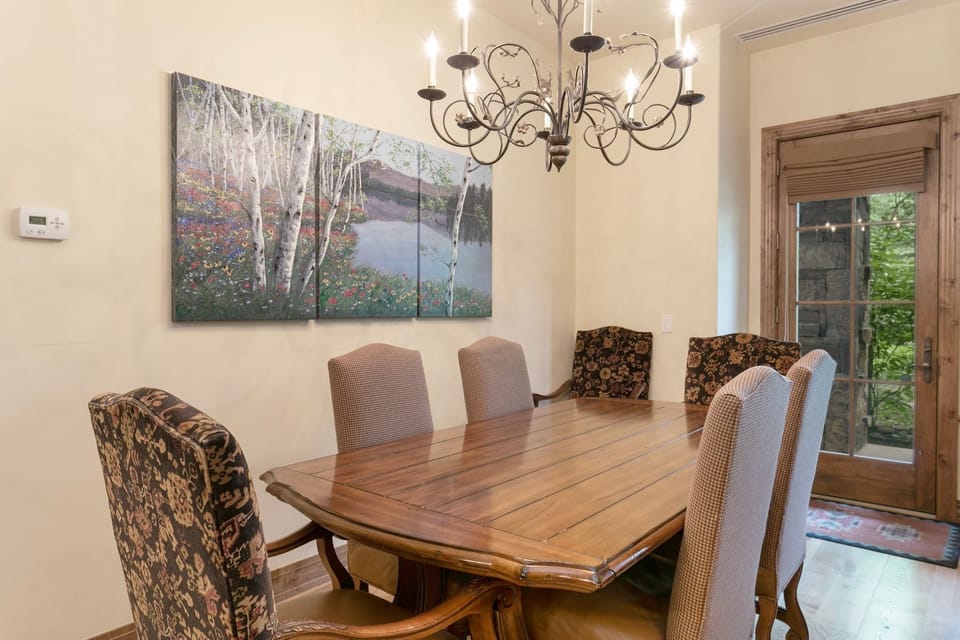 Condo, 3 Bedrooms | Dining
