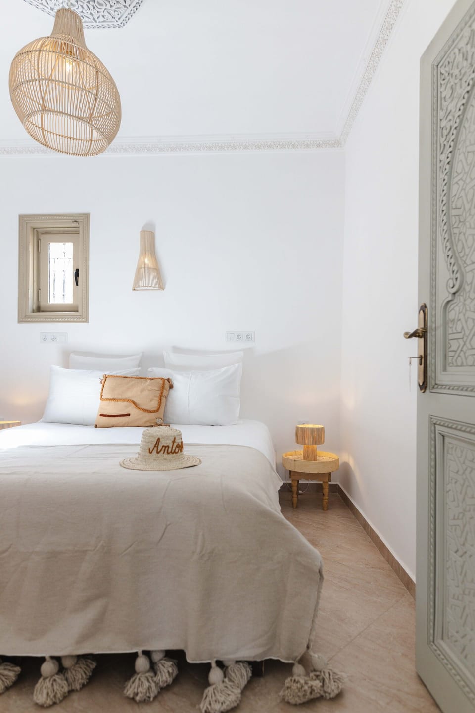 Premium bedding, down comforters, Select Comfort beds