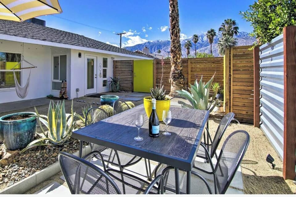 House | 3 bedrooms, high-speed internet