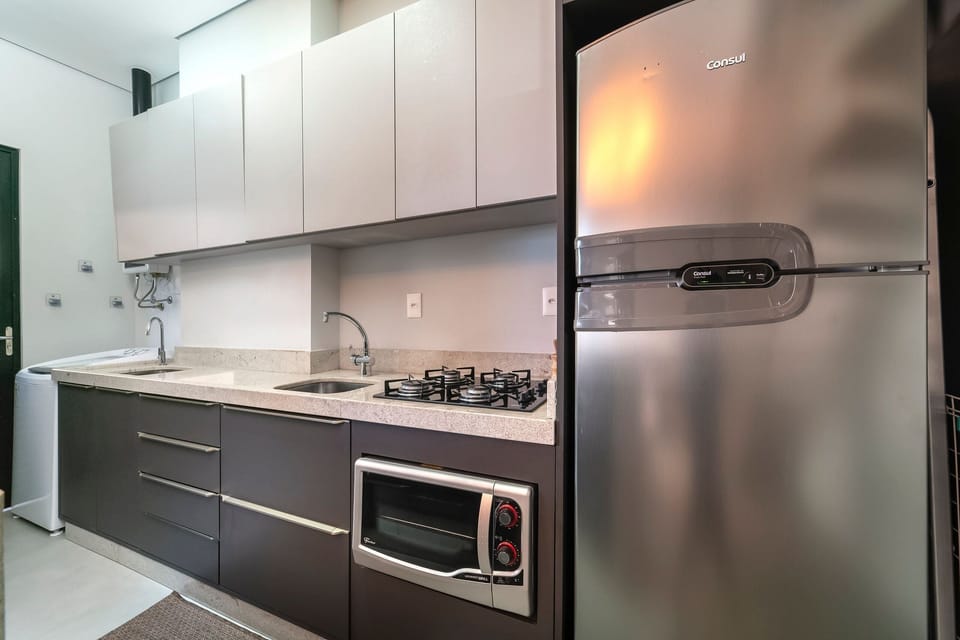 Apartment | Private kitchen | Fridge, microwave, toaster, blender