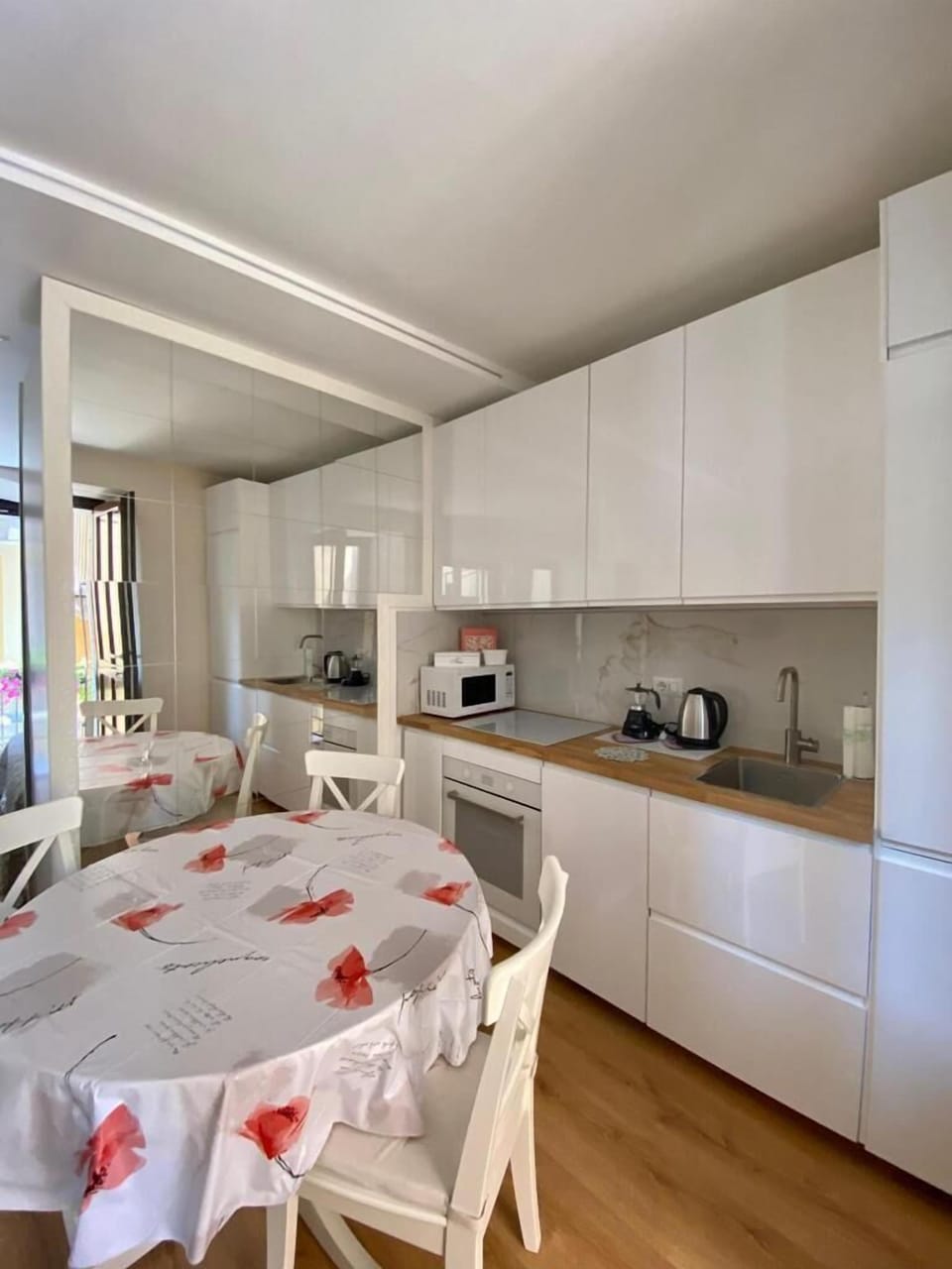 Apartment | Private kitchen | Full-size fridge, microwave, oven, stovetop