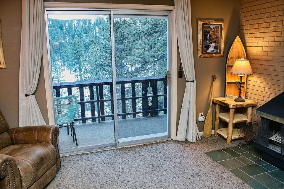 Condo, 1 Bedroom | View from property