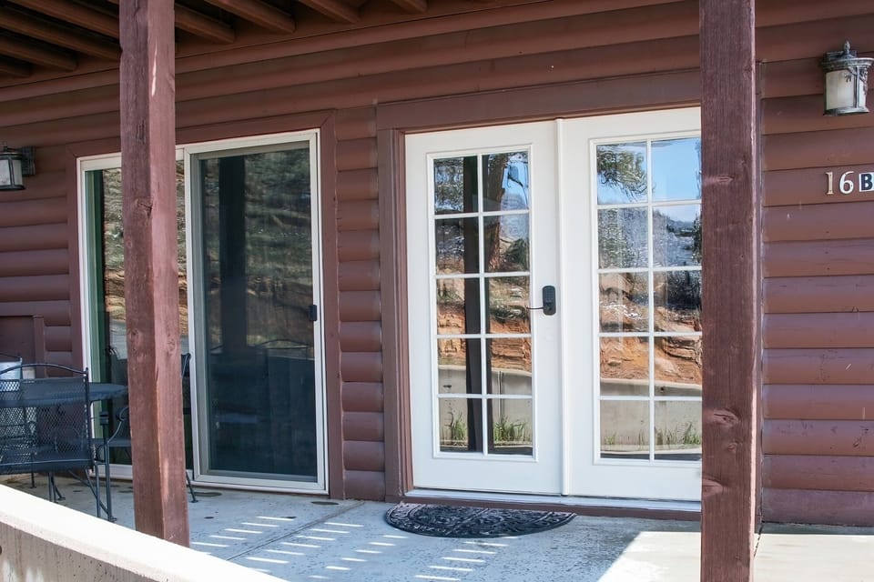 Cabin, 1 Bedroom | Exterior detail