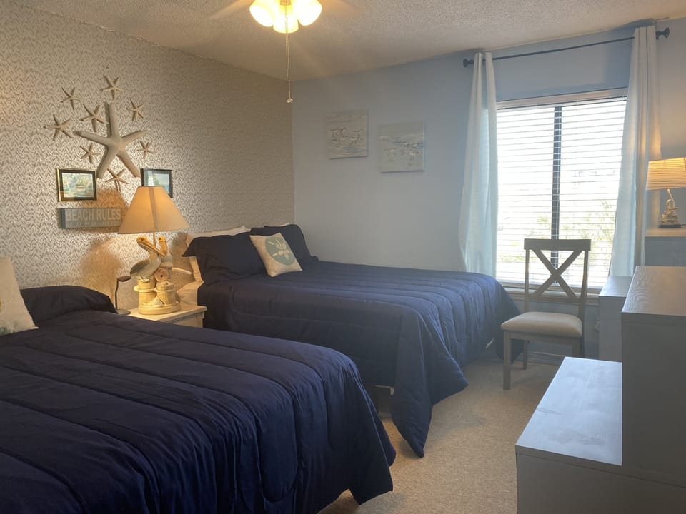 Condo, 3 Bedrooms | 3 bedrooms, free WiFi
