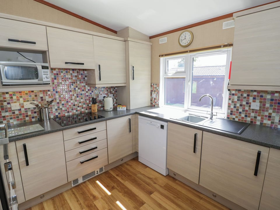 Fridge, dishwasher, electric kettle, toaster