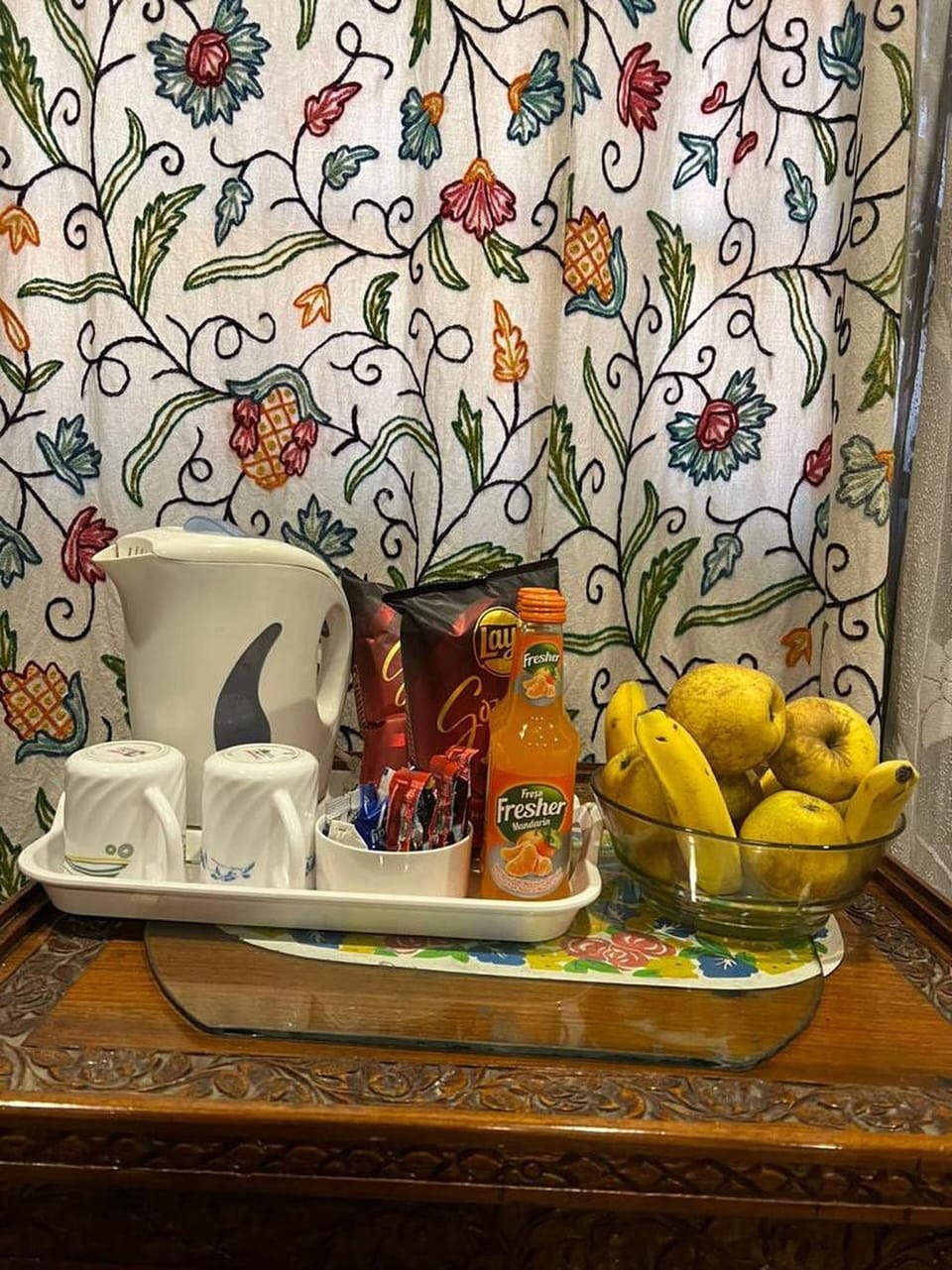 Standard Double Room | In-room dining