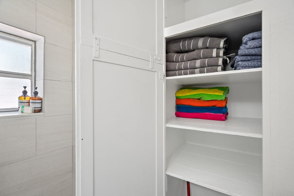 Family House, 2 Bedrooms | 2 bedrooms, Egyptian cotton sheets, premium bedding, blackout drapes