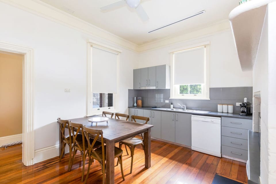 Assistant Lighthouse Keepers Quarters | Private kitchen | Full-size fridge, microwave, oven, stovetop
