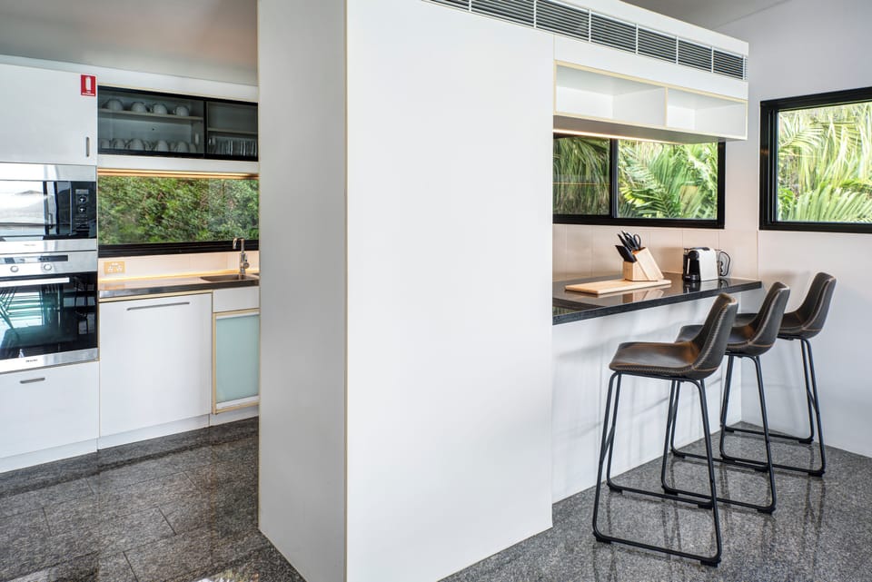 Deluxe Villa | Private kitchen | Full-size fridge, microwave, oven, stovetop