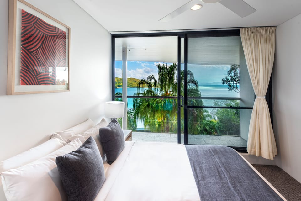 Deluxe Villa | 3 bedrooms, individually decorated, individually furnished, desk