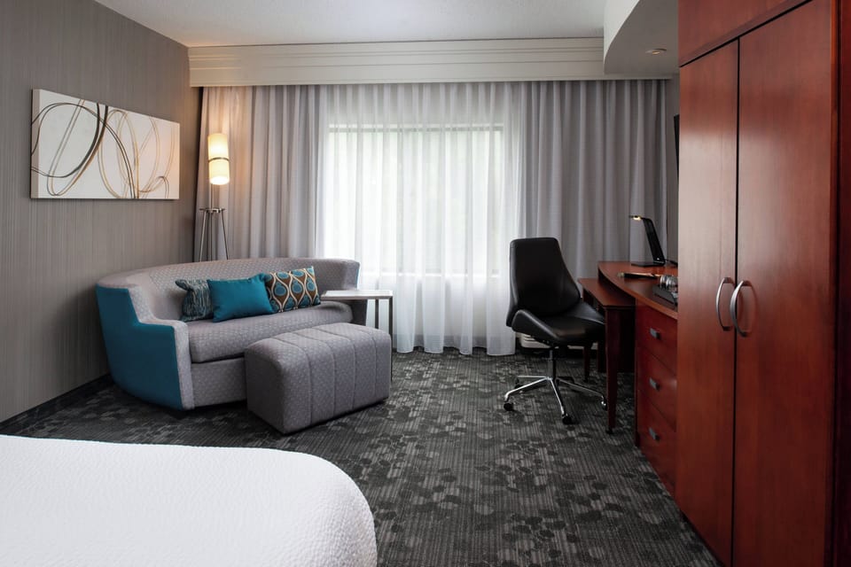 In-room safe, blackout drapes, iron/ironing board, free WiFi