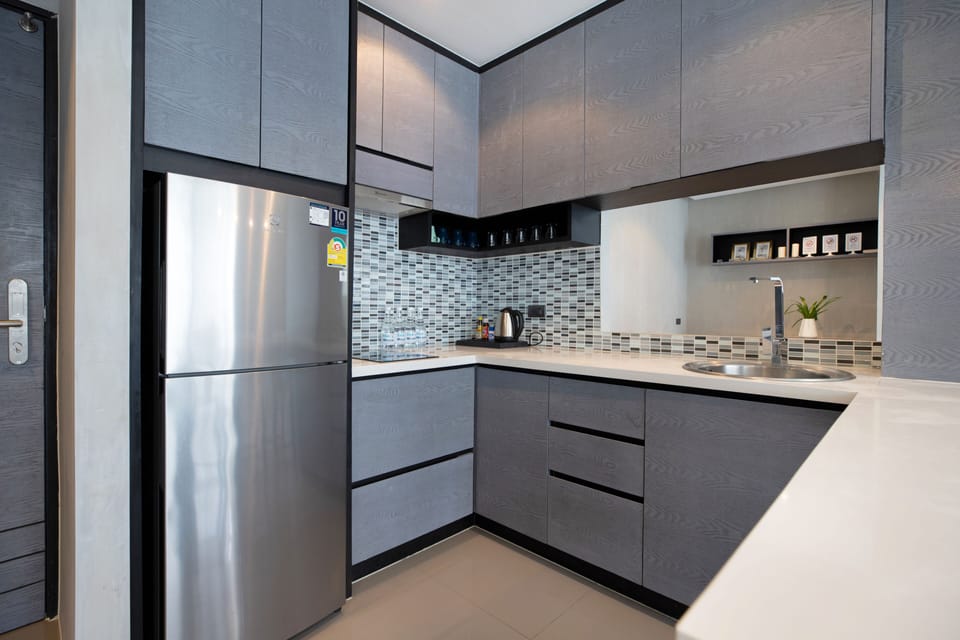 Exclusive Condo | Private kitchen | Electric kettle