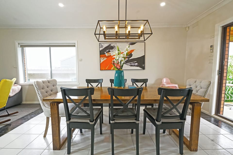 Family House | In-room dining