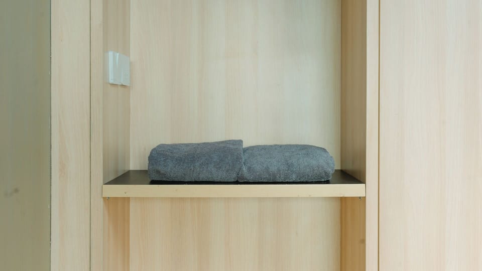 Executive Room | 1 bedroom, desk, soundproofing, free WiFi