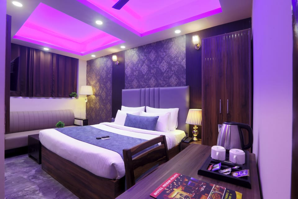 Superior Room | Premium bedding, soundproofing, bed sheets