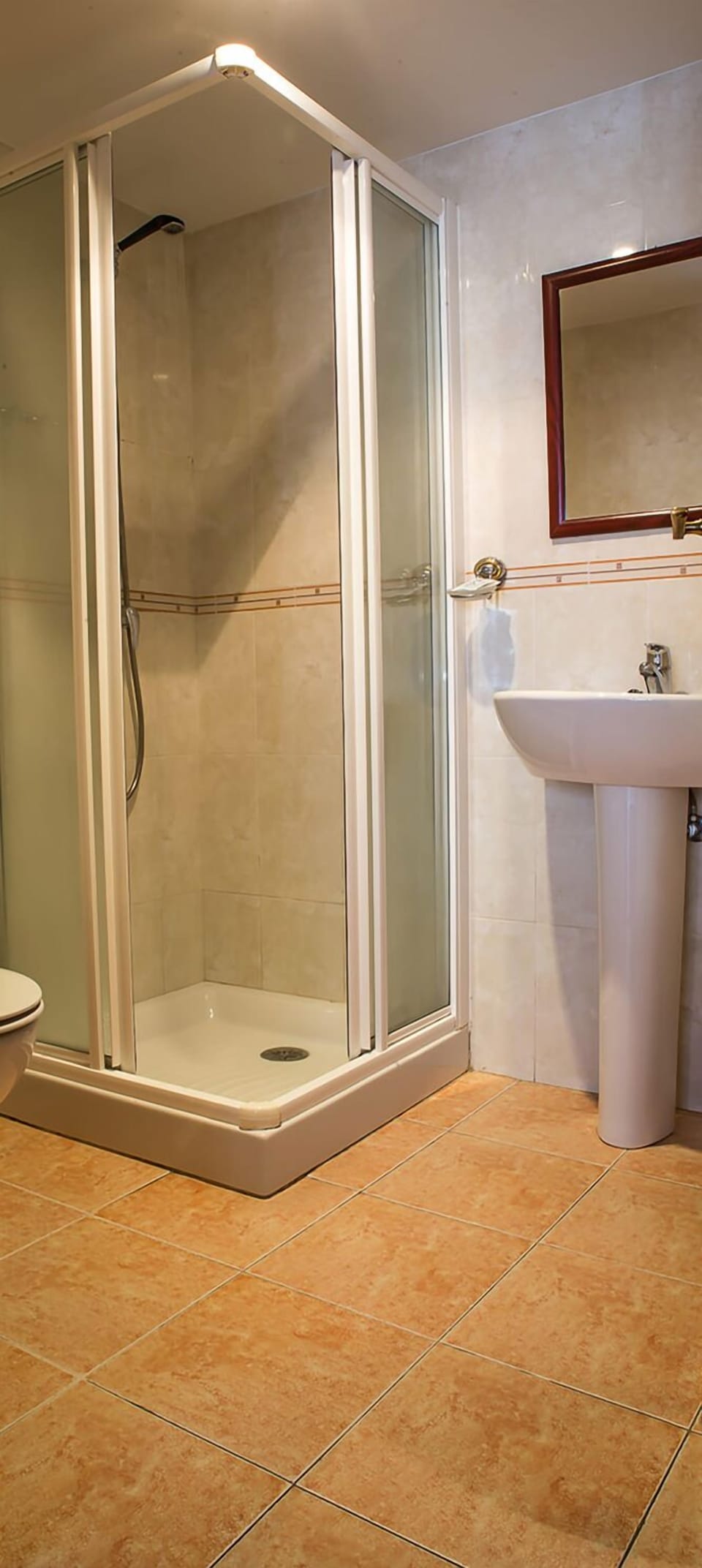 In-room safe, desk, blackout drapes, soundproofing