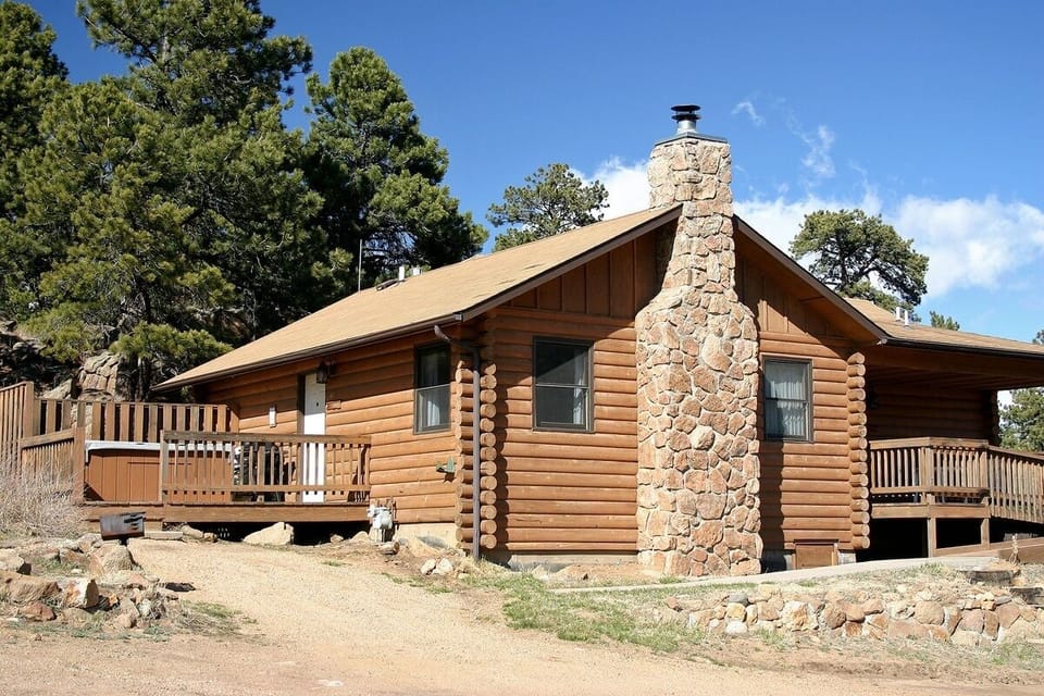 Cabin, 2 Bedrooms | Exterior