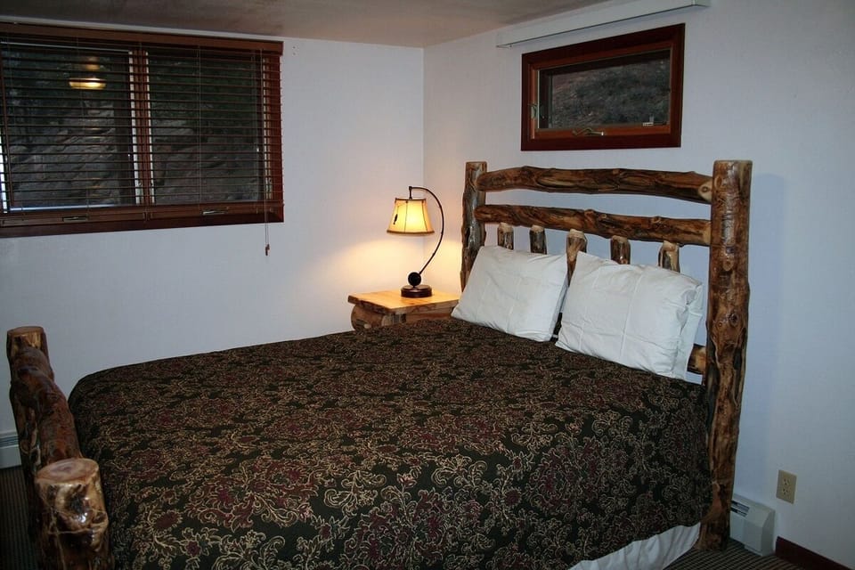 Chalet, 3 Bedrooms | 3 bedrooms, free WiFi