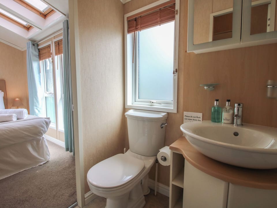 Daisy Cottage in England