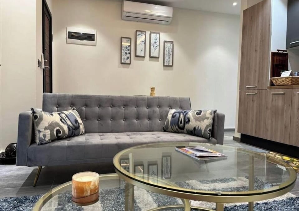 Luxury Apartment | Living area