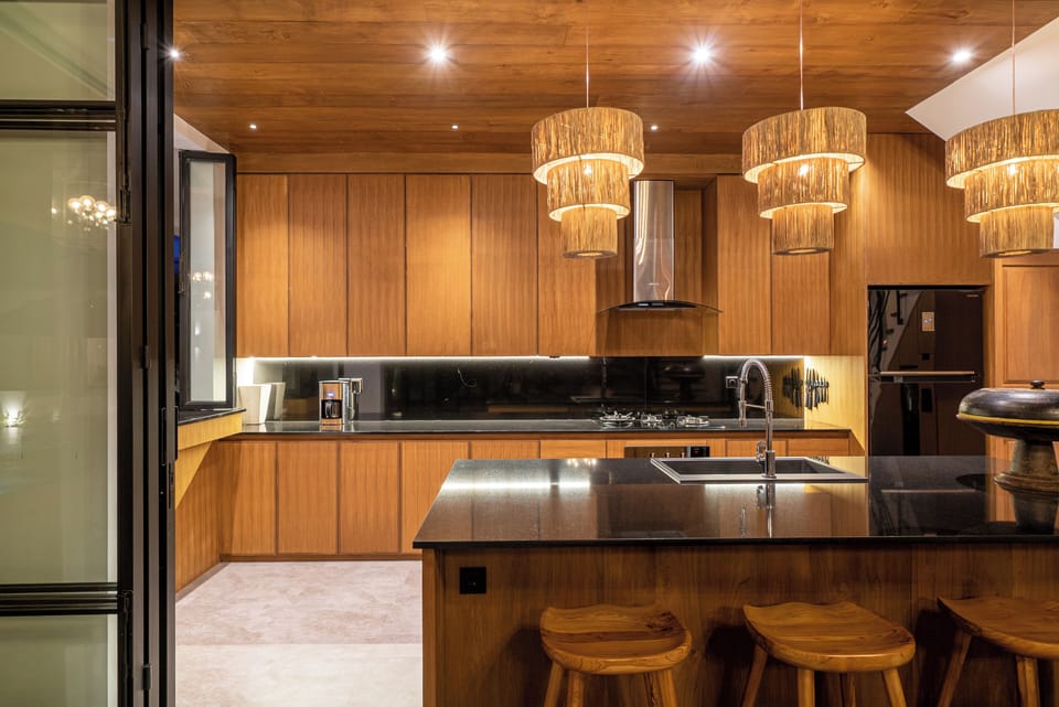 Deluxe Villa, 4 Bedrooms, Balcony, Pool View | Private kitchen | Fridge, microwave, oven, stovetop