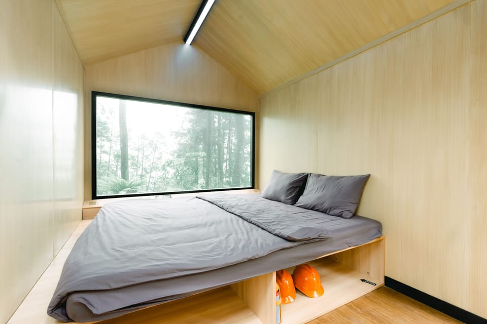 Deluxe Cabin | Blackout drapes, free WiFi, bed sheets