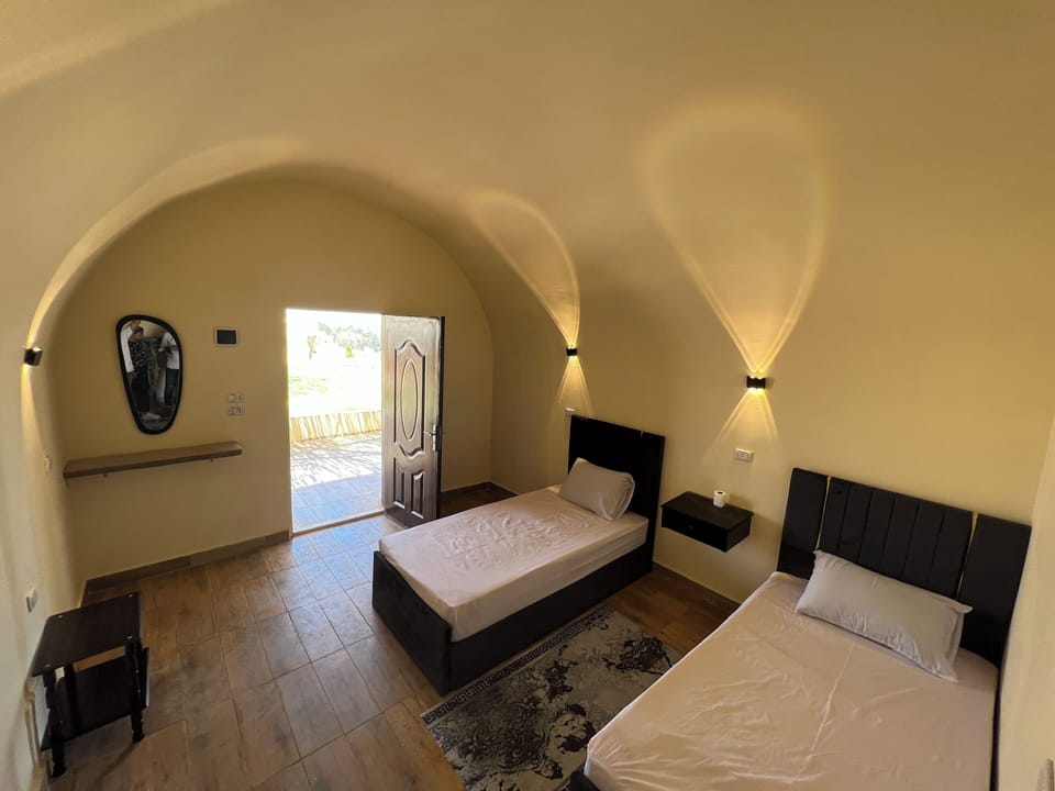 Premium bedding, soundproofing, iron/ironing board, free WiFi