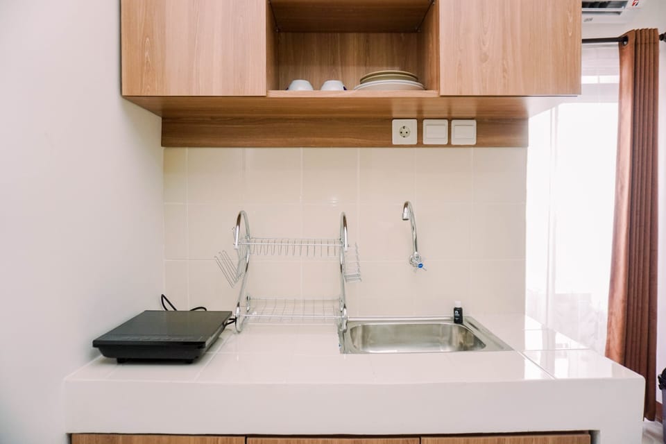 Studio | Private kitchen | Mini-fridge, stovetop