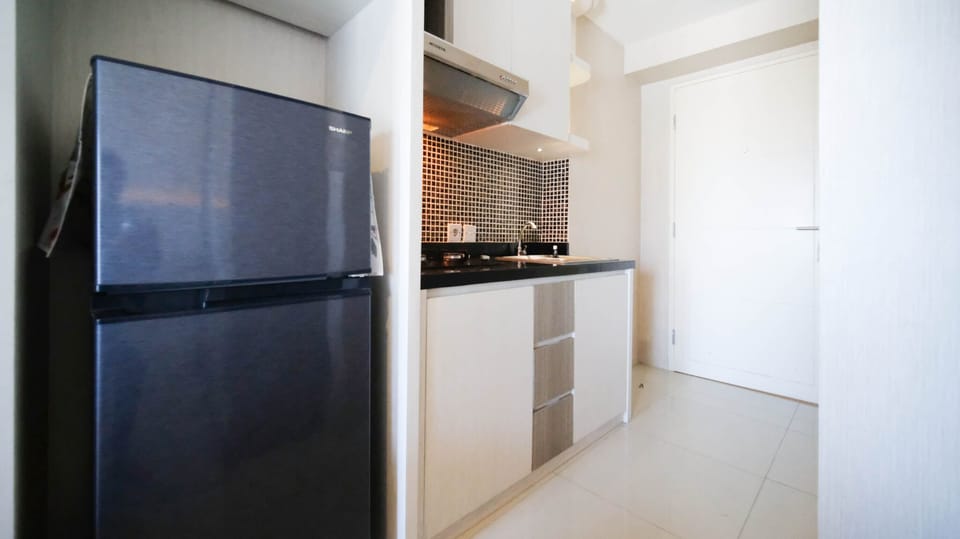 Studio | Private kitchen | Full-size fridge, stovetop, rice cooker